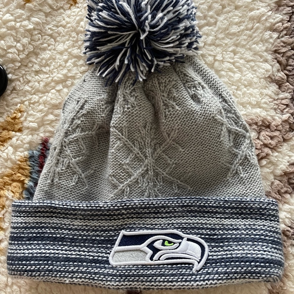 Gray Seattle Seahawks New Era Beanie